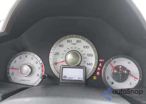 2010 Honda Pilot Touring z USA, uszkodzony, nr VIN 5FNYF4H92AB031653